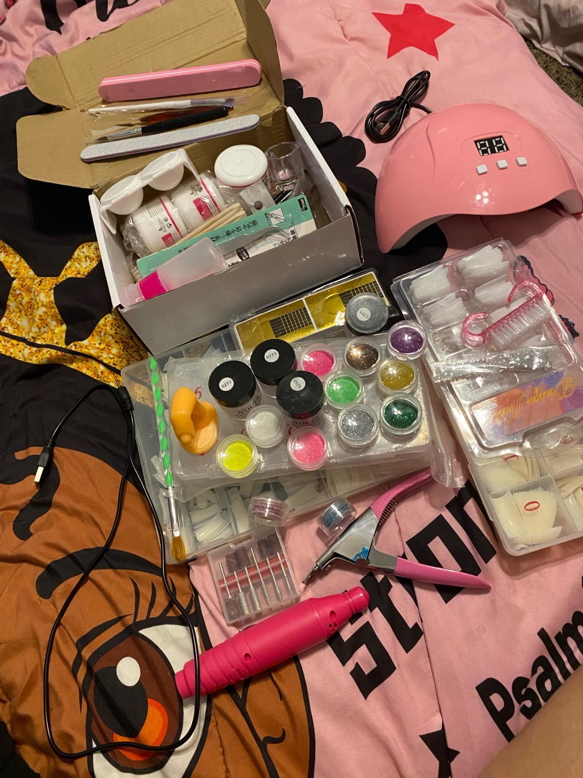 nail kit - Arizona City, Arizona - FleaMarketBay