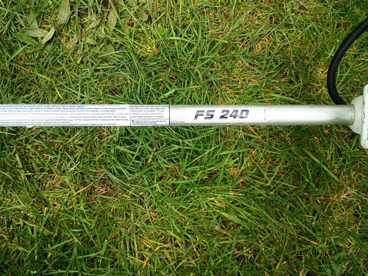 STHIL FS 240 PROFESSIONAL BRUSH TRIMMER - Port Orchard, Washington - FleaMarketBay