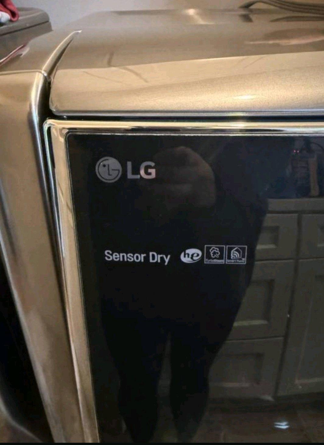 LG washer and dryer - Los Angeles, California