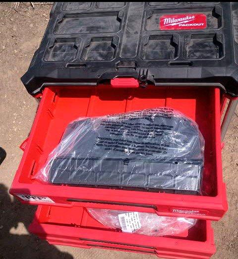 Milwaukee packout - Denver, Colorado - FleaMarketBay