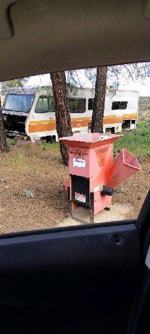 BEARCAT 6INCH WOOD CHIPPER SHREADER