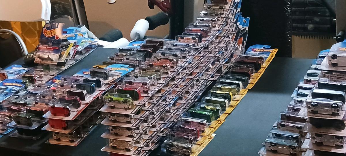hot wheels from 1989 to present - Ontario, California - FleaMarketBay