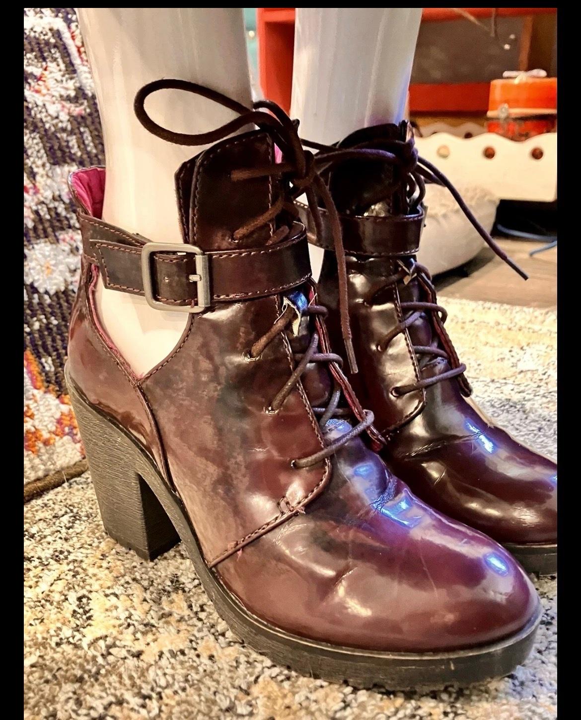 London Rebel Deep Purple Womens Size 8 Lace Up Ankle Boots - Arvada, Colorado