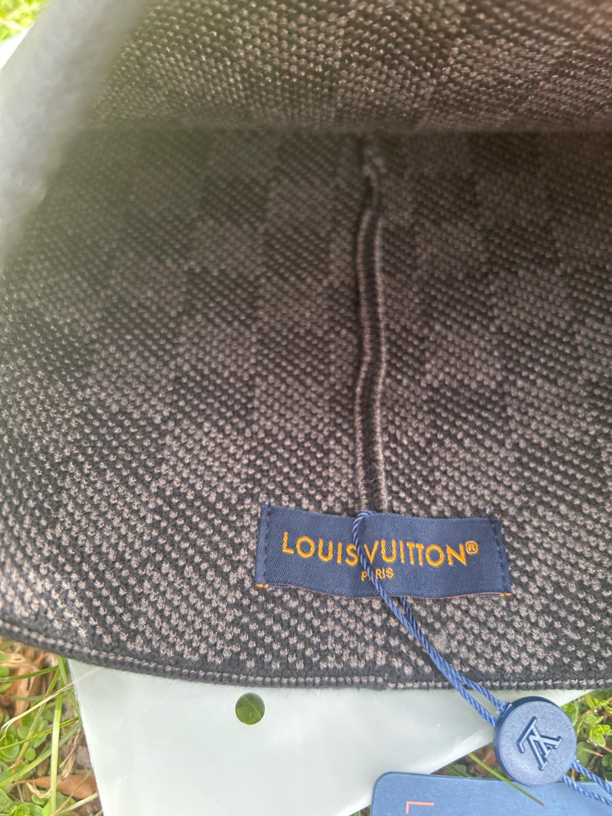 Authentic Louis Vuitton LV Knit Beanie Grey black Monogram - High Point, North Carolina - FleaMarketBay