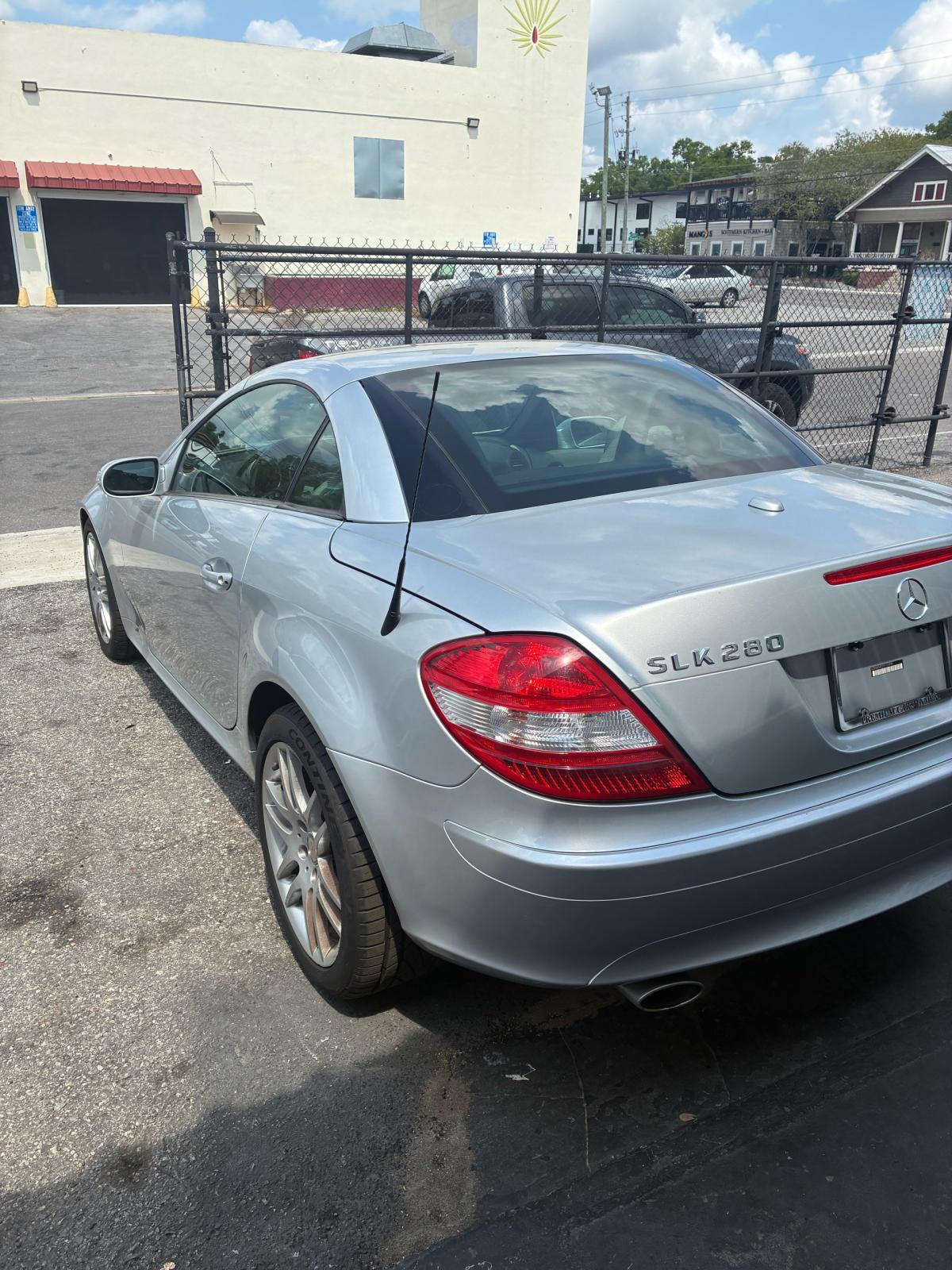 slk280 - Tampa, Florida - FleaMarketBay