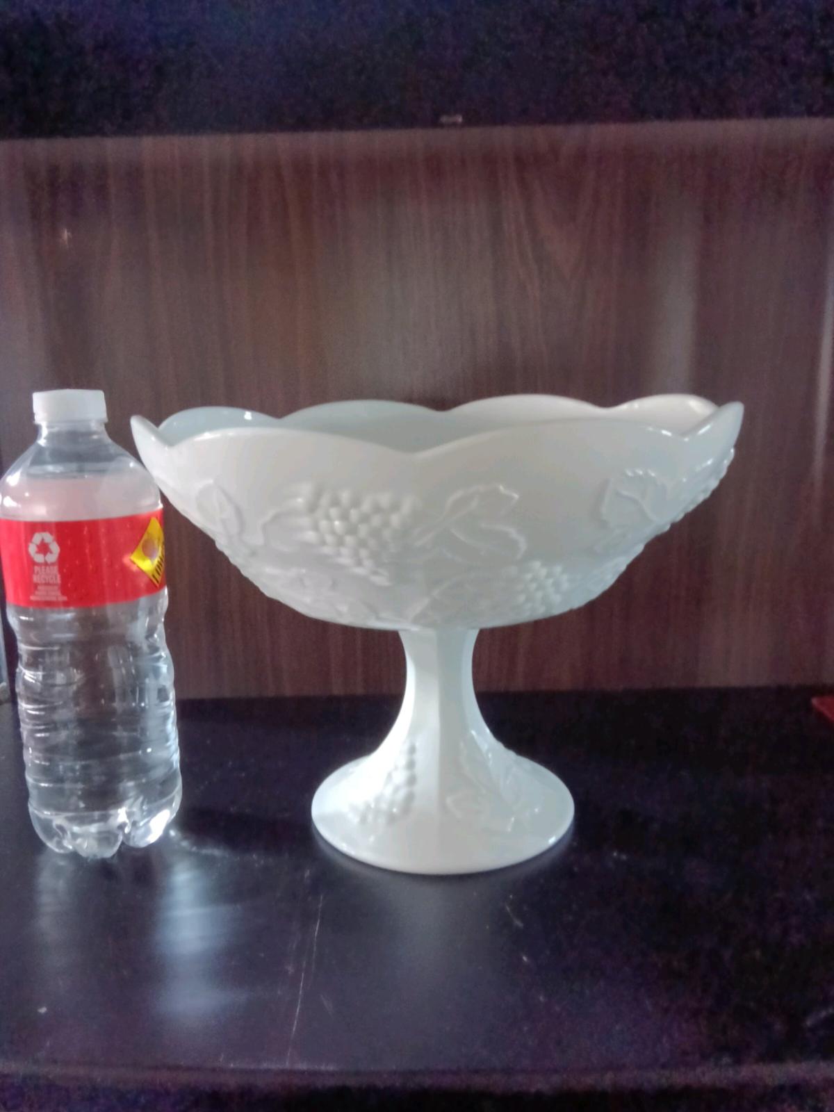 vintage ceramic pedestal fruit base