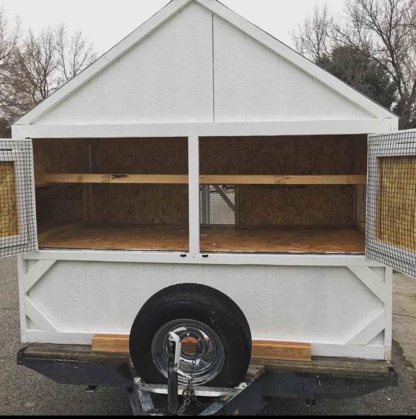 Chicken Coop  400 - Columbus, Ohio - FleaMarketBay