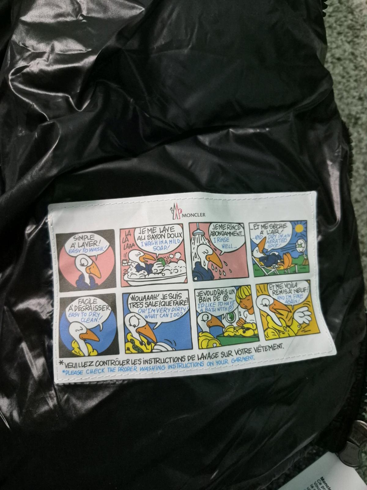 Black Moncler Puffer Jacket Size M - Indianapolis, Indiana - FleaMarketBay
