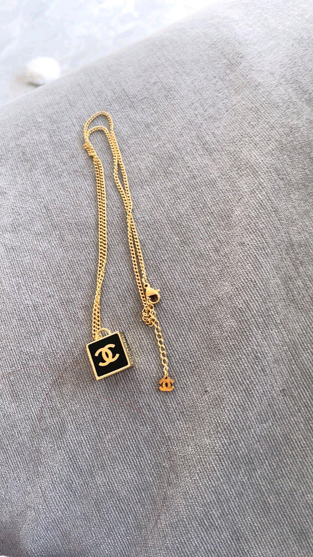 chanel style necklace beautiful - Los Angeles, California