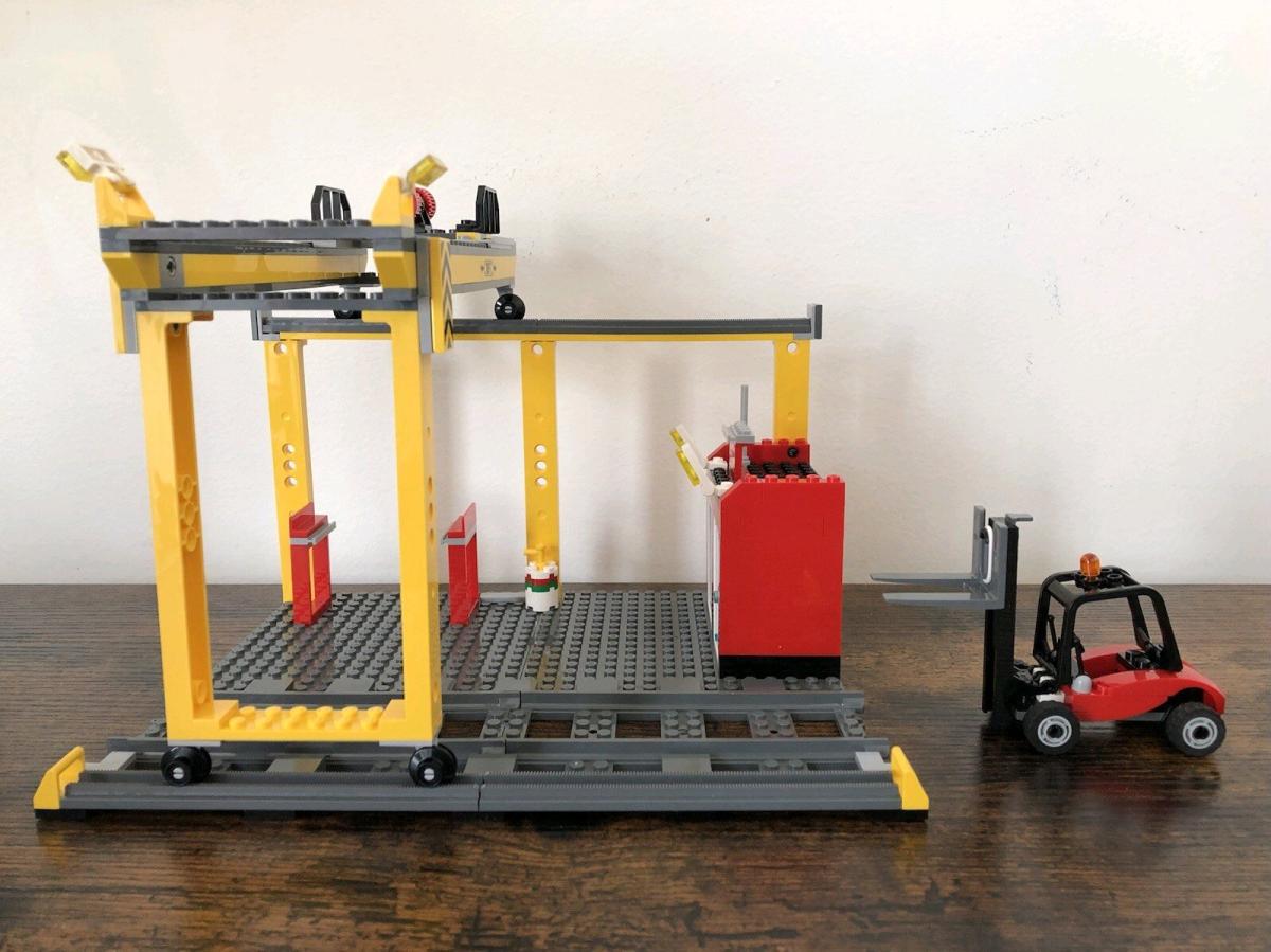 LEGO Train Lot  Bulk Parts  Battery Packs  250  Ships Fast - Chicago, Illinois - FleaMarketBay