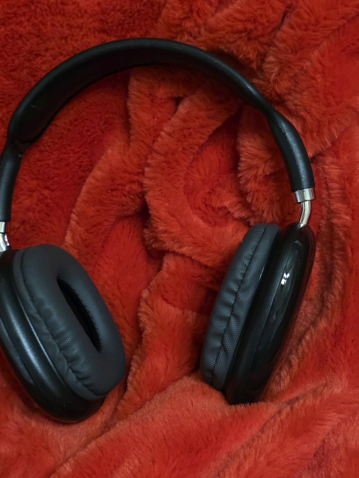 P9 wireless bluetooth head set