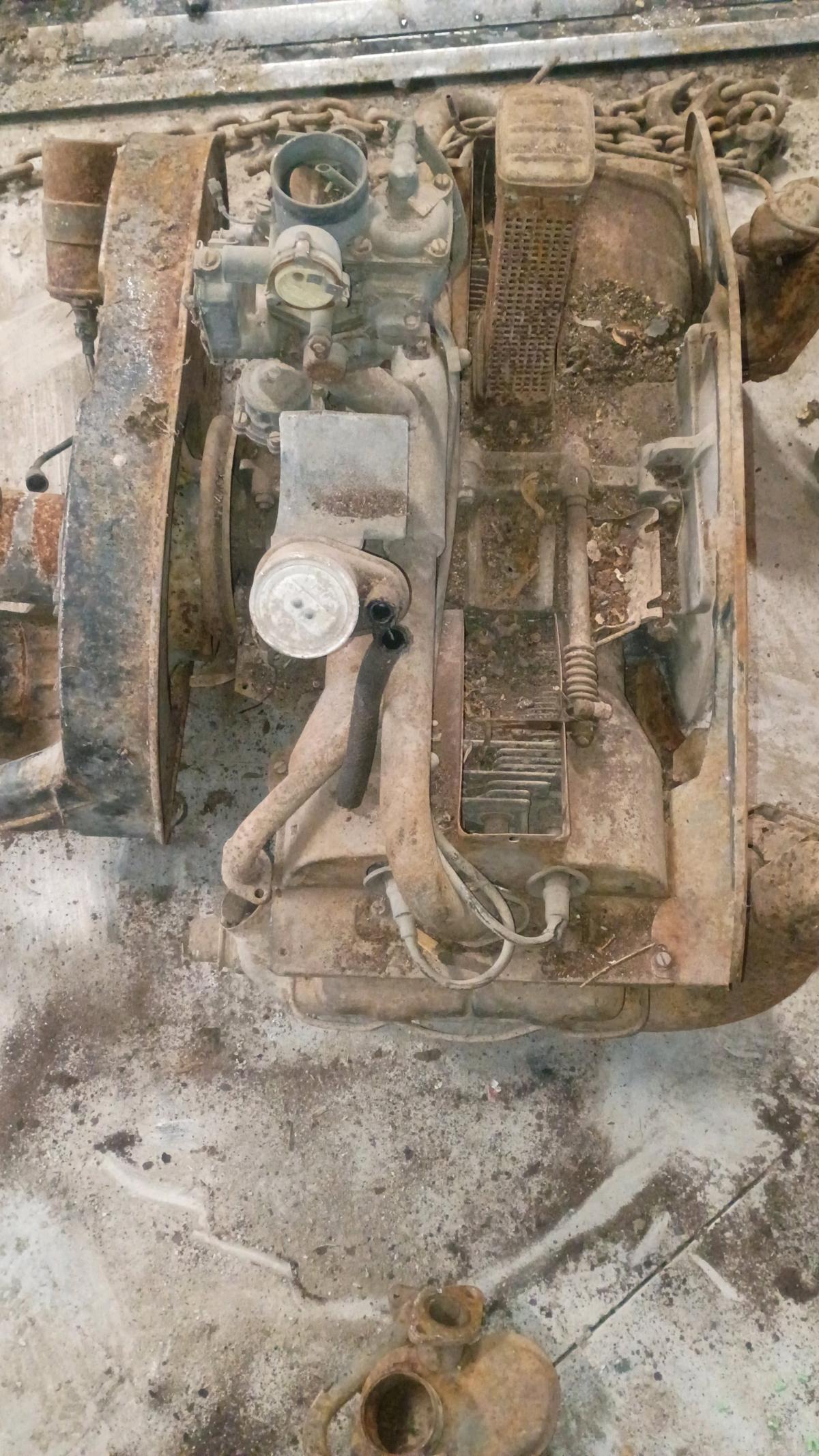 1962 Volkswagen motor 1954 gas welder generator - Davenport, Iowa - FleaMarketBay