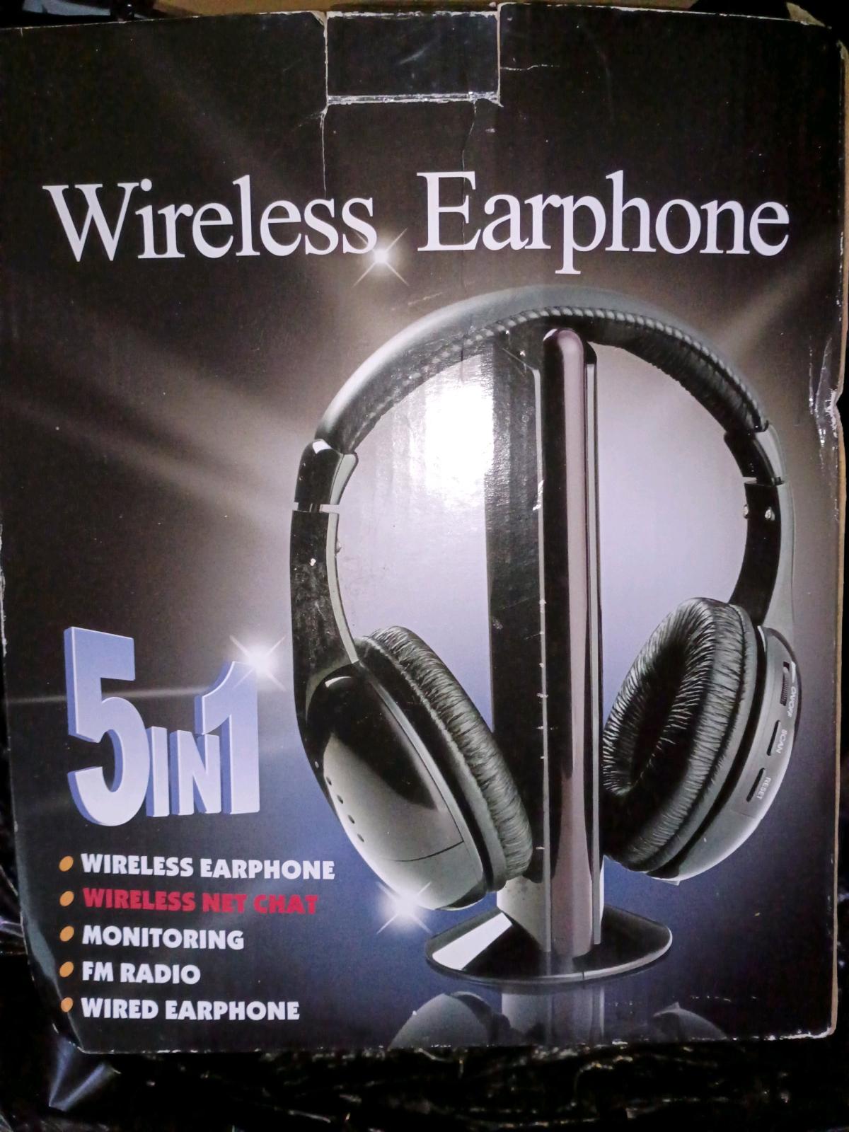 5 in1 wireless earphones - Masury, Ohio