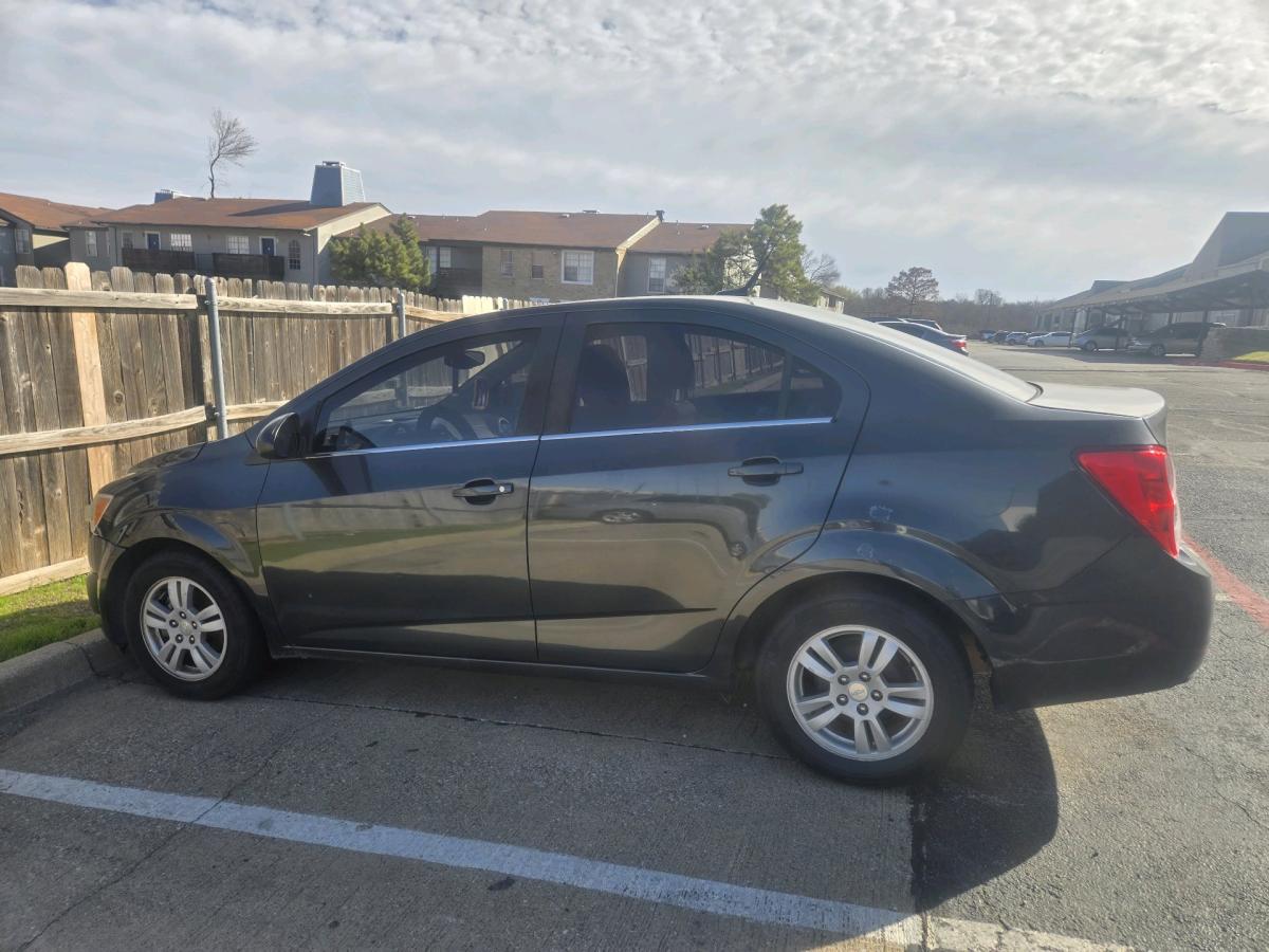 2014 Chevy Sonic LT  Clean Title  Transmission Issue Run - Dallas, Texas - FleaMarketBay