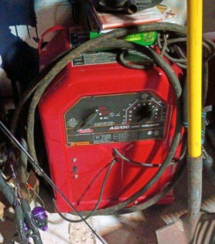 Lincoln welder machine