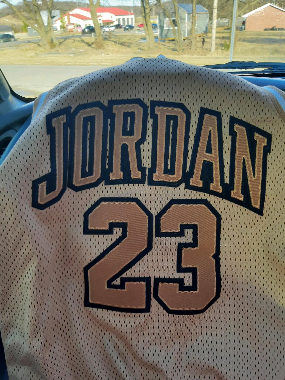 jordan jersey - Tulsa, Oklahoma - FleaMarketBay