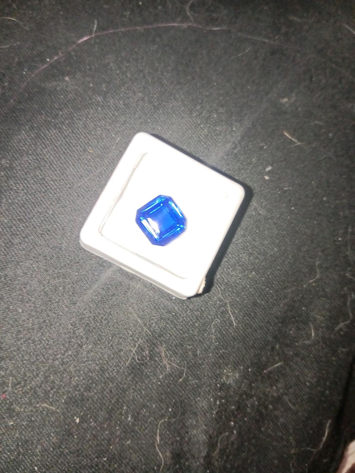 6 Carat sapphire