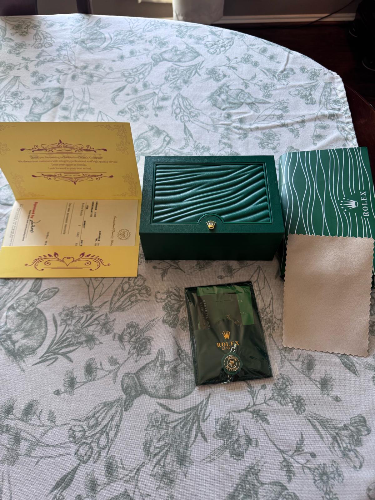 Rolex 41mm dayjust with verification card and receipts