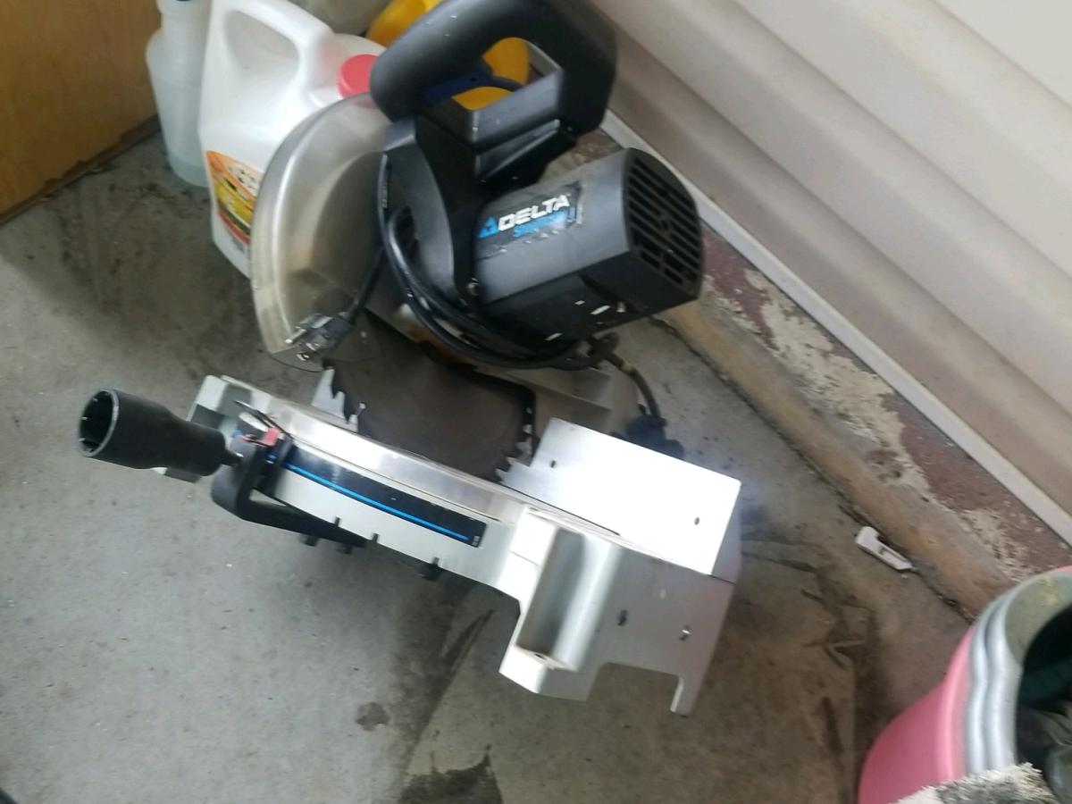delta 10 in table saw - Augusta, Georgia - FleaMarketBay