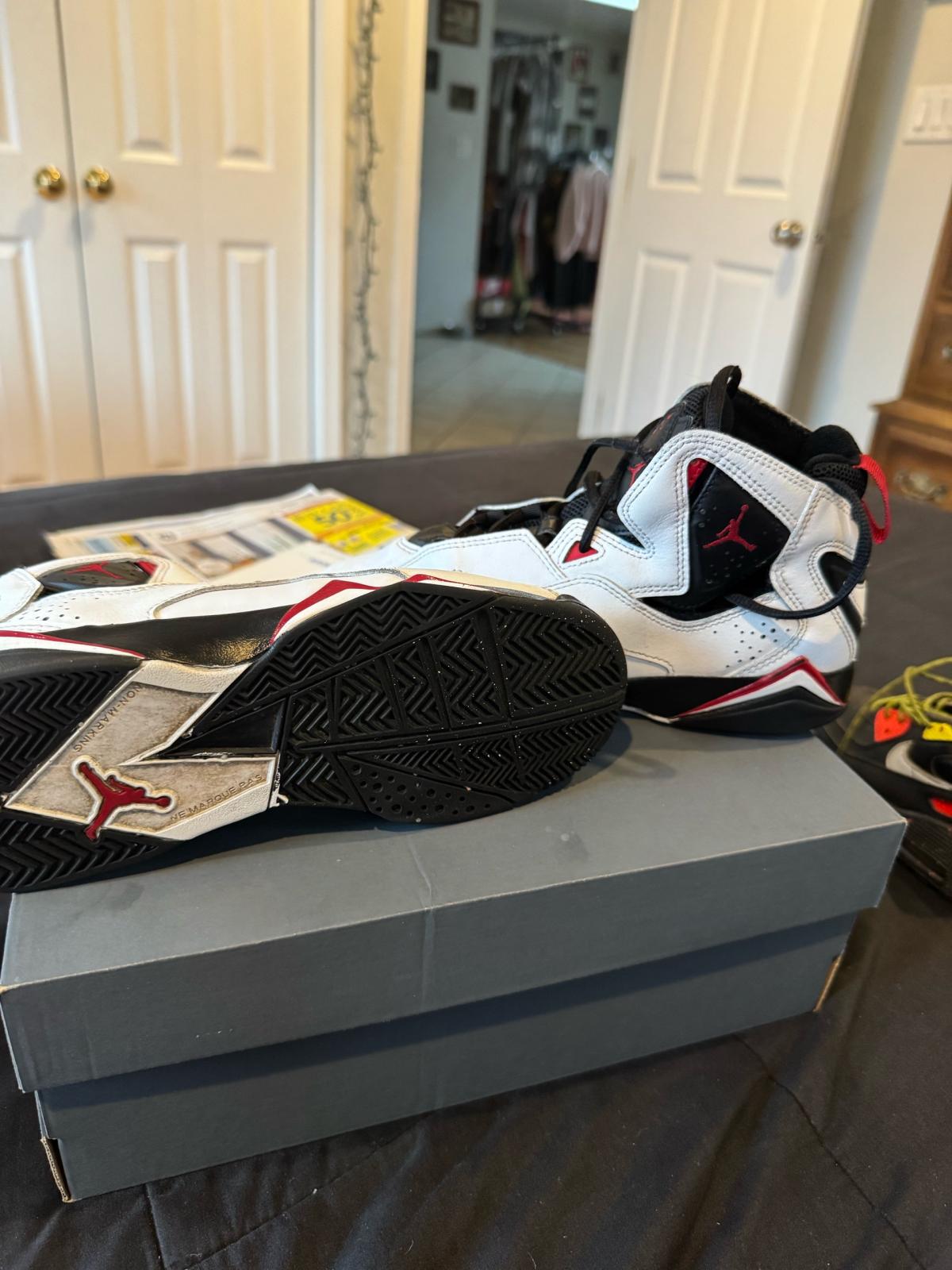 Jordans boys - Brick, New Jersey - FleaMarketBay