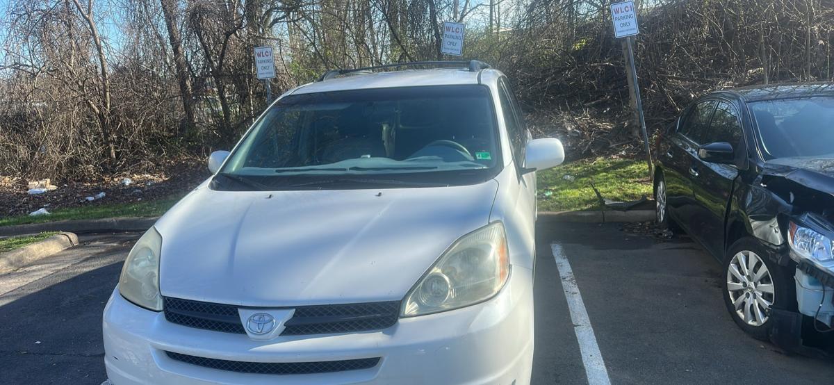 Toyota sienna 2005 - Manassas, Virginia - FleaMarketBay