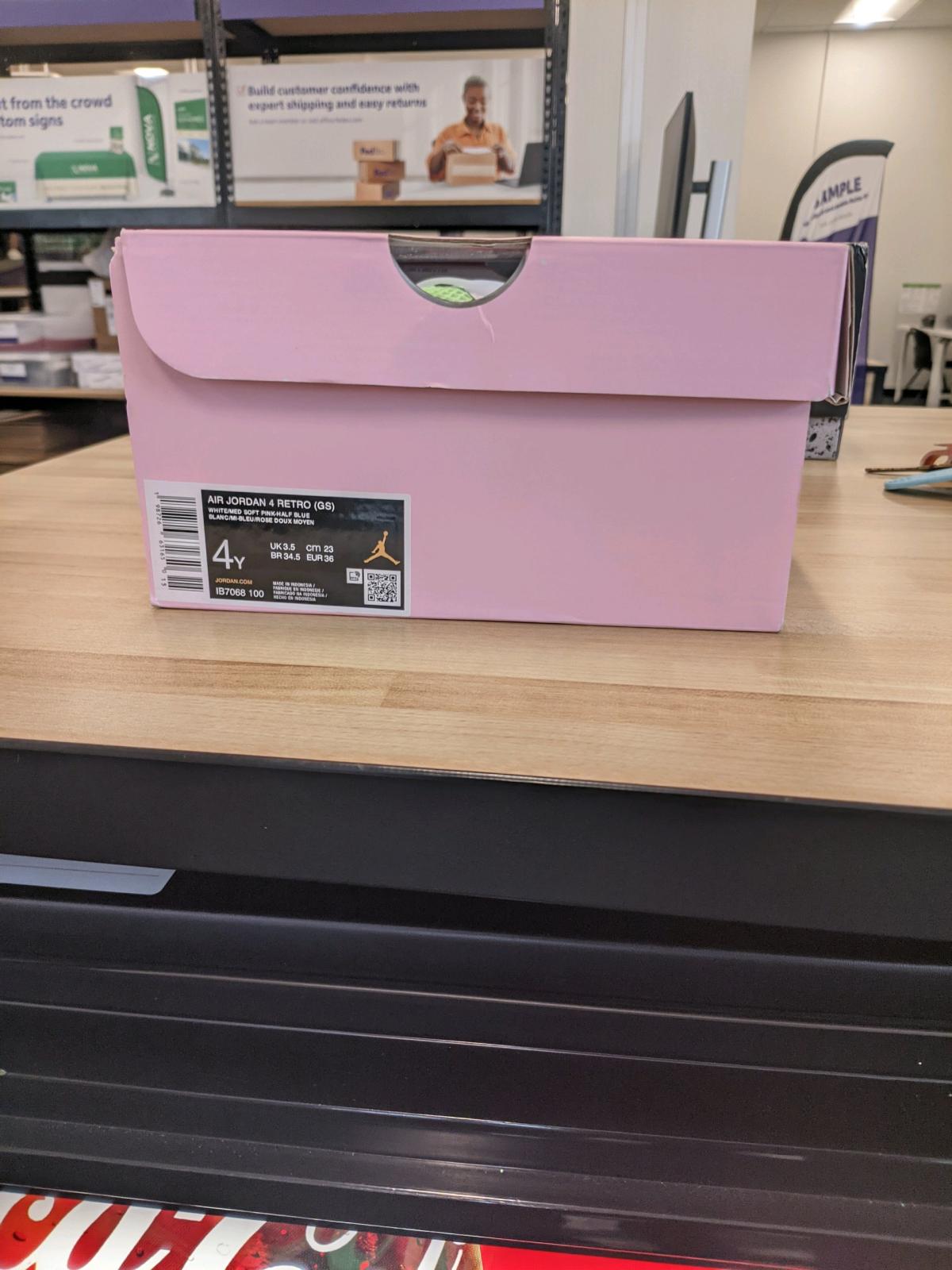 Nike Air Jordan Retro Valentine Day - Metairie, Louisiana - FleaMarketBay