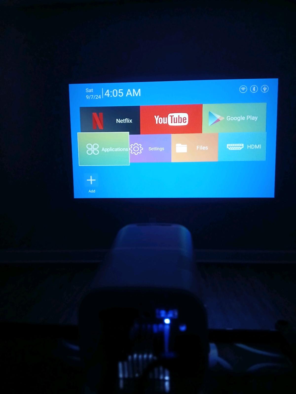 Projector with Stand and apps