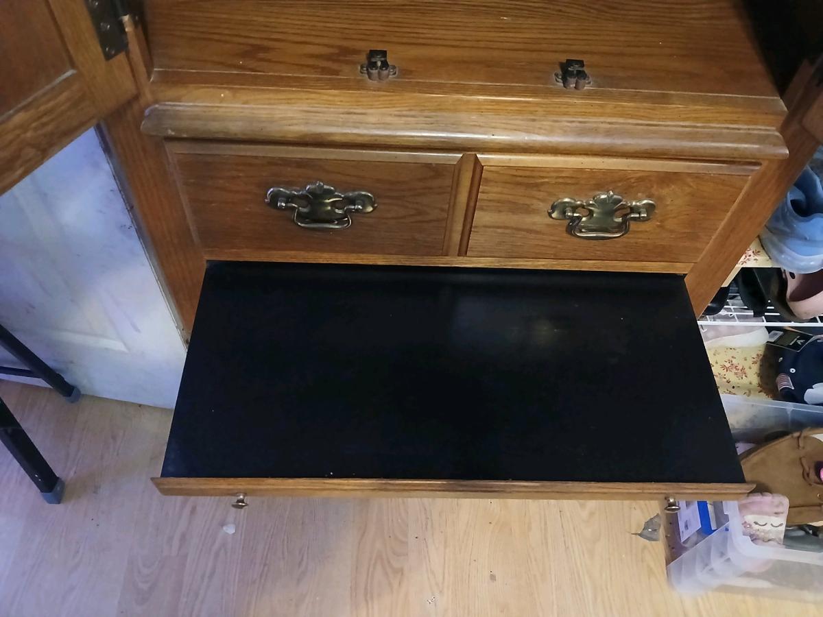 Thomasville dresser towers - Richfield, North Carolina - FleaMarketBay