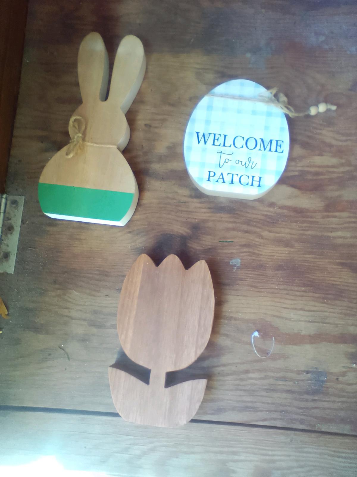 the Easter and Christmas wreaths and the vace