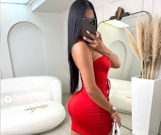 Amira at your service - Princeton, Texas - FleaMarketBay