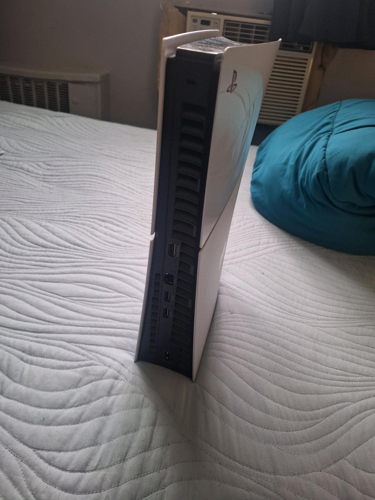 Playstation 5 Sim use - New York, New York