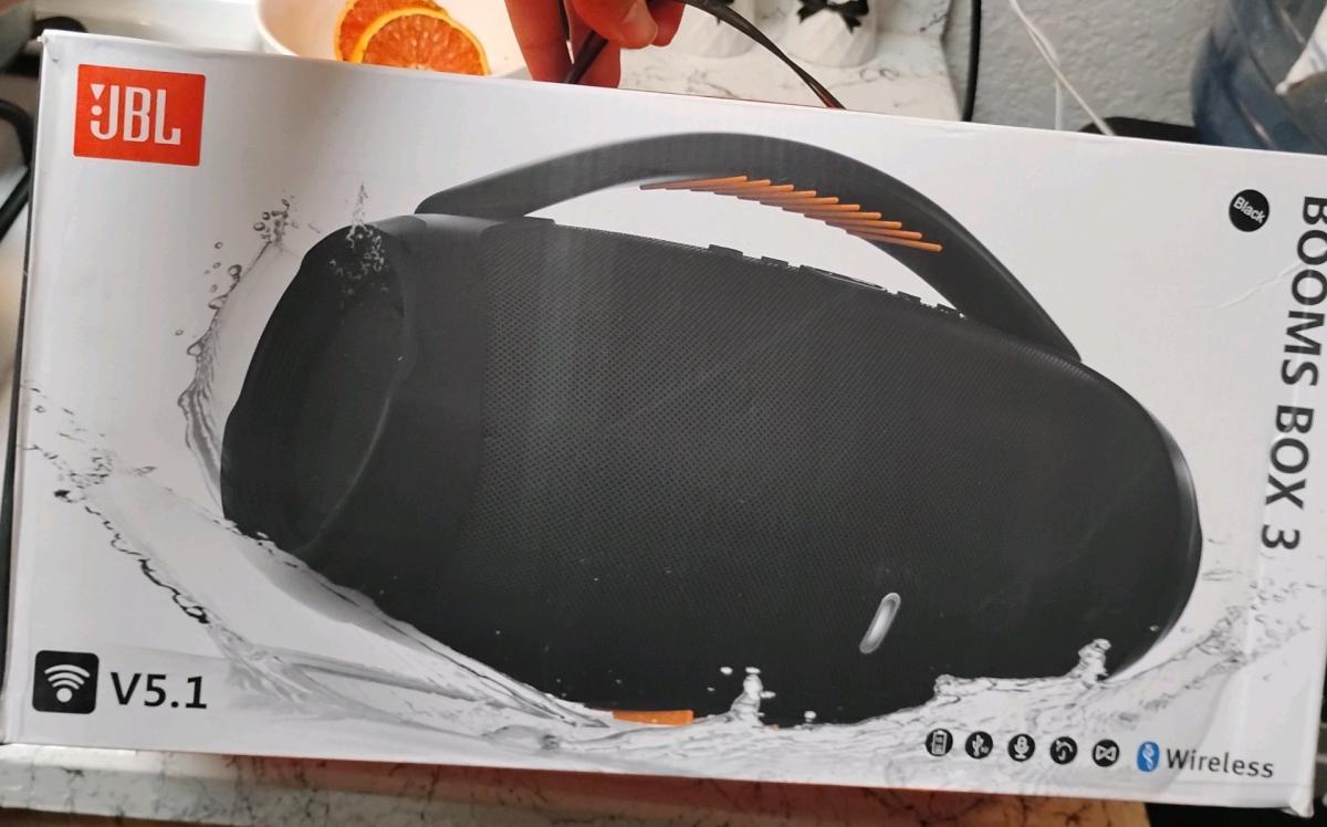 JBL BOOMSBOX4 AND FLIP6