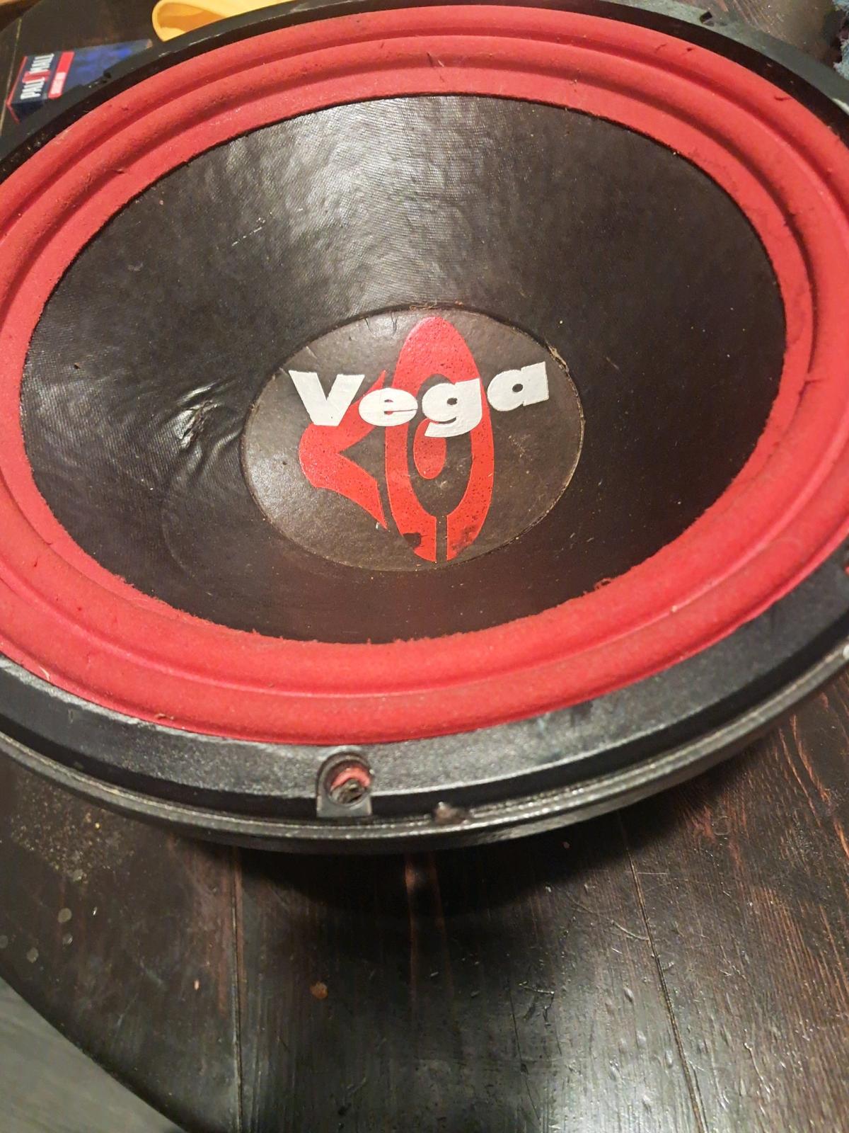 Vega logo this is a CerwinVega Vega 124 12 Subwoofer Known a