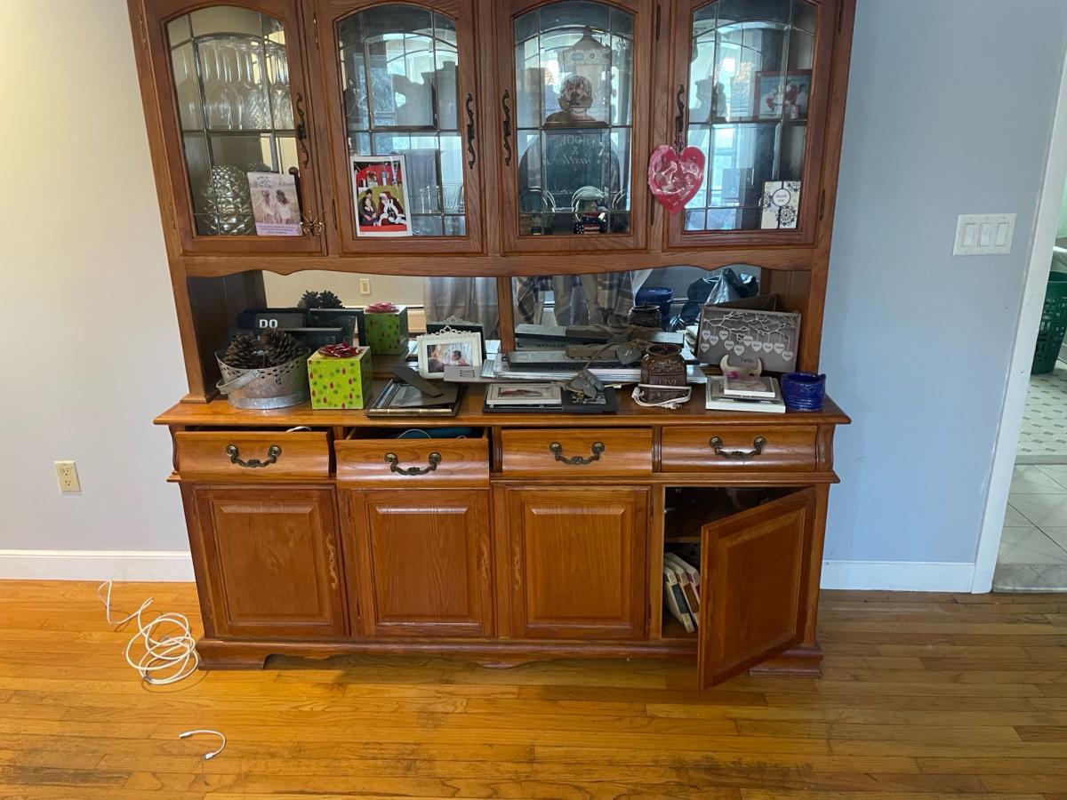 kitchen hutch - Westford, Massachusetts - FleaMarketBay