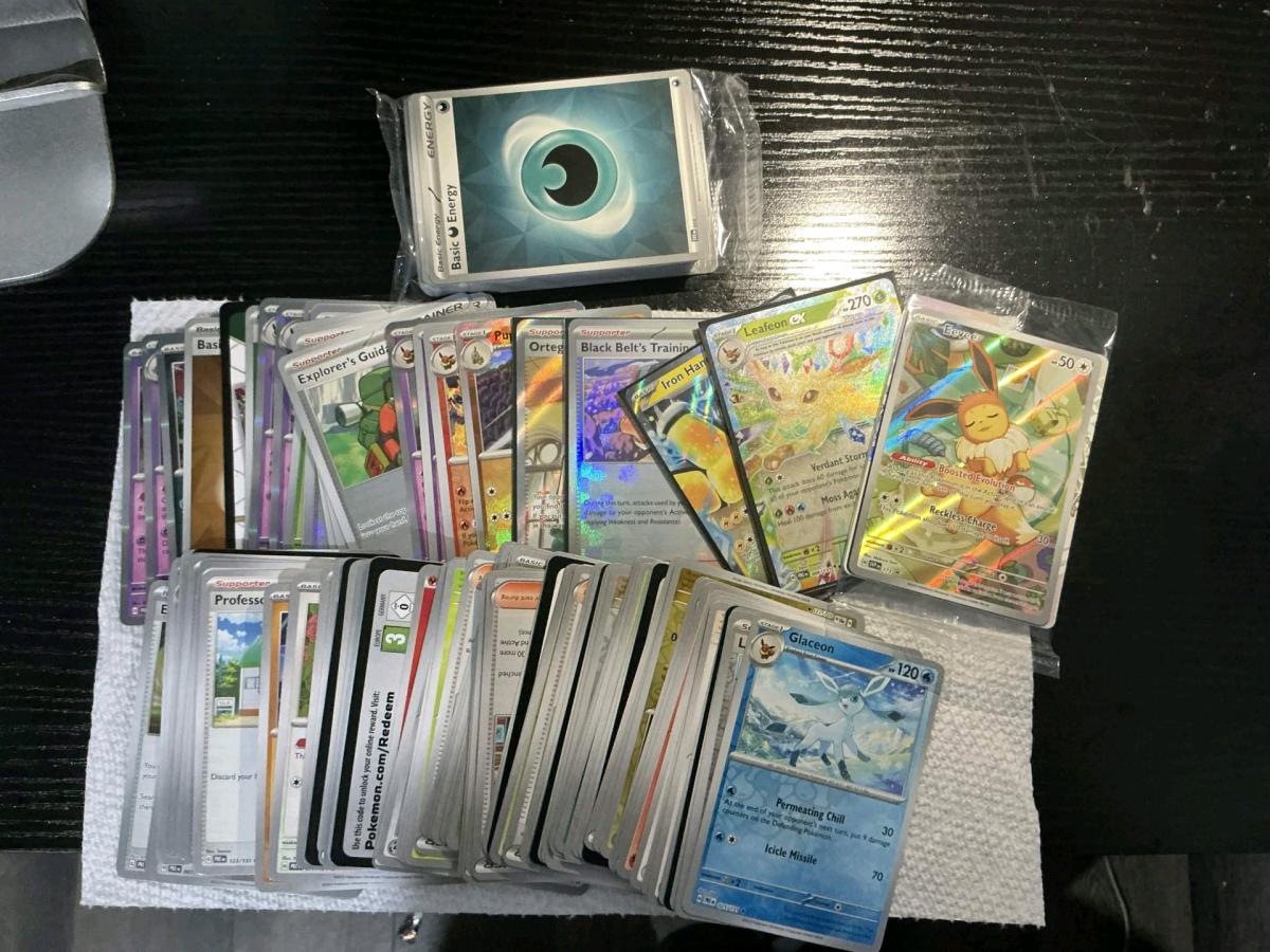Pokmon cards - California City, California - FleaMarketBay