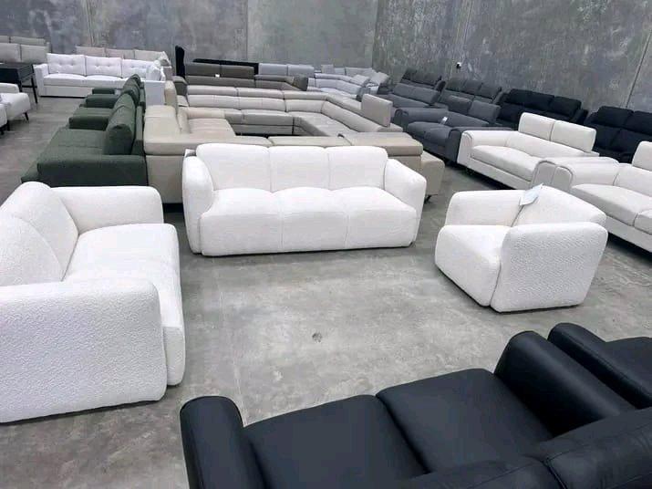 Modern White Sofa Set  Sculptural Design  Premium Comfort - Miami, Florida - FleaMarketBay