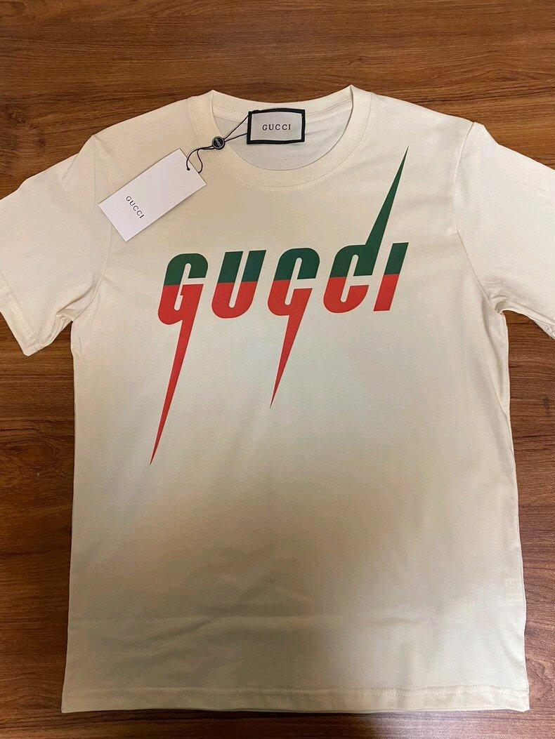 gucci T shirt xl size - Adelanto, California
