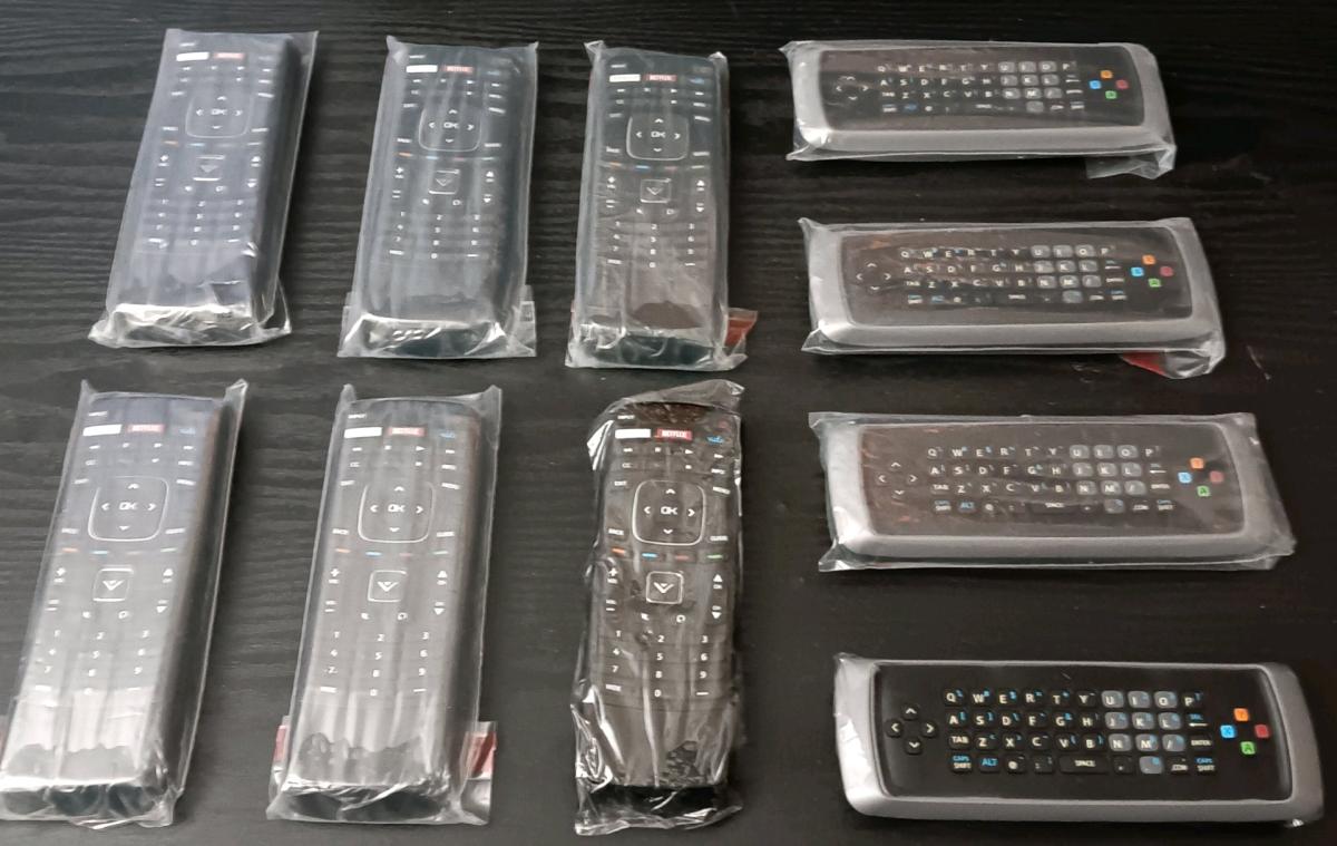 XRT300 2IN1 UNIVERSAL REMOTE CONTROL AND KEYBOARD - Bronx, New York