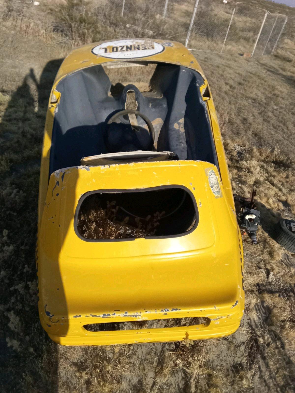 Vintage Pennzoil mini Indystyle gokart - Adelanto, California - FleaMarketBay