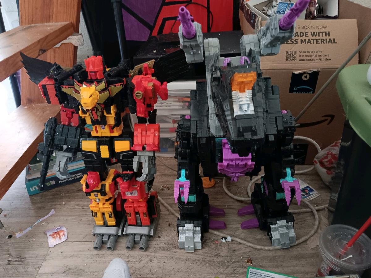 large transformers - Humble, Texas - FleaMarketBay