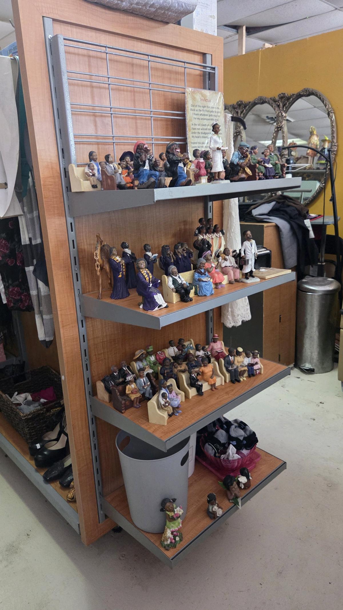 Big clearance sale April 24th through 26th everything is 1 - Alicia, Arkansas - FleaMarketBay