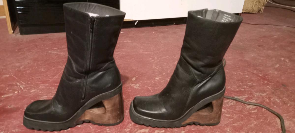 Vintage med length black leather boots - Ava, Missouri - FleaMarketBay