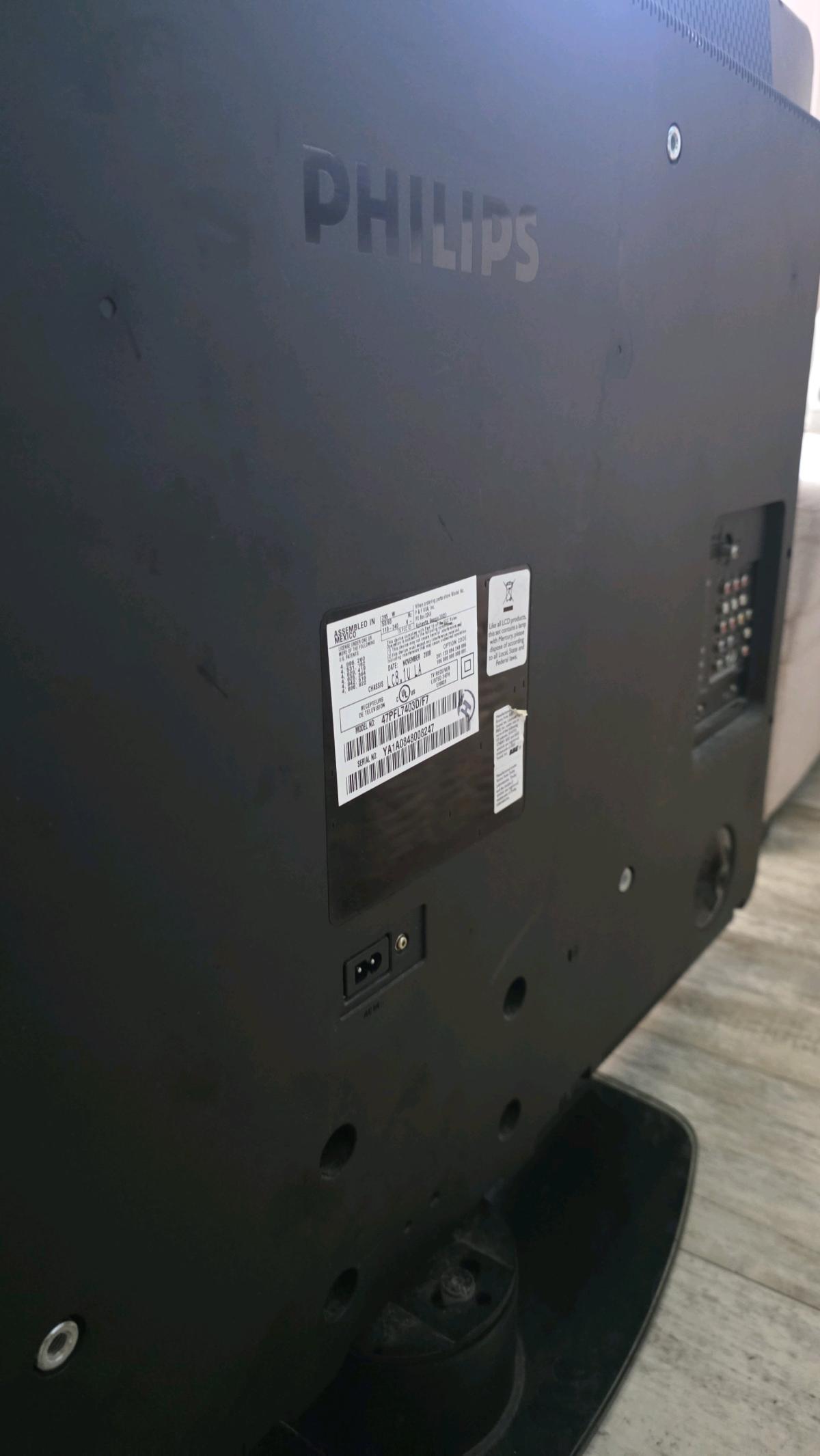 47 Phillips TV - Gibsonton, Florida - FleaMarketBay