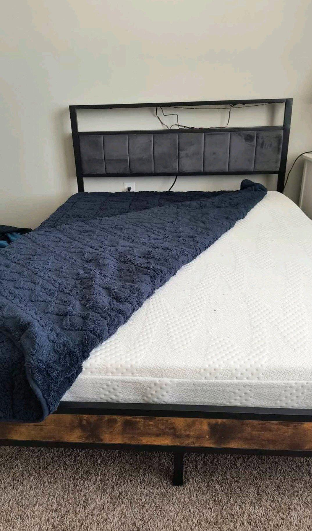 Full Bedframe with Mattress - Kyle, Texas