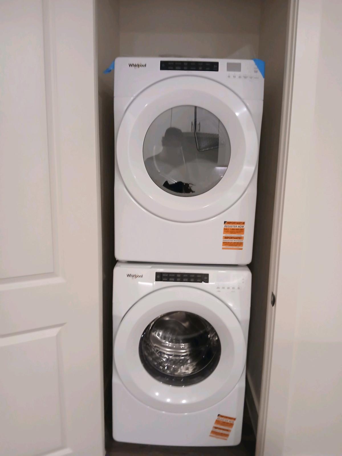 washer dryer whirlpool - Austin, Texas - FleaMarketBay