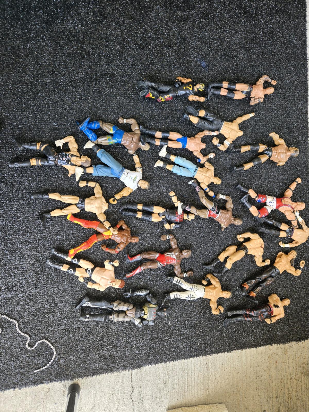 wrestling men