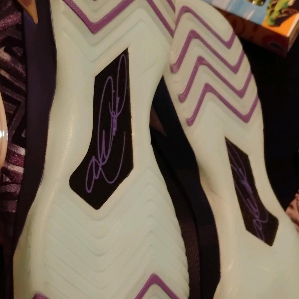 NEW SHOES - Houston, Texas - FleaMarketBay