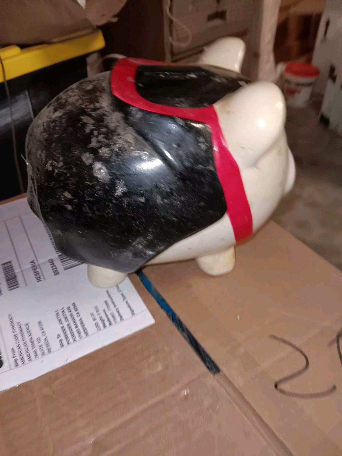 black white red piggy bank - Spring Valley, California - FleaMarketBay