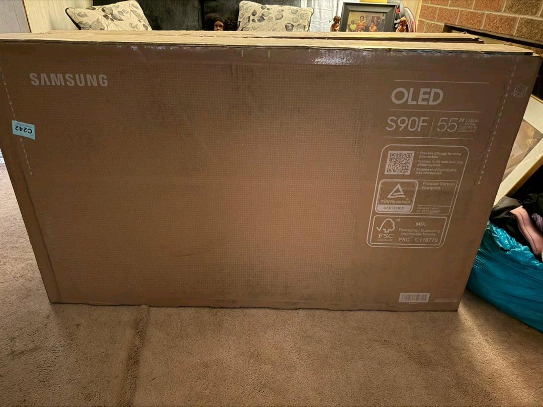 Samsung S90F 55in 2160p4K Smart OLED - Reading, Pennsylvania - FleaMarketBay