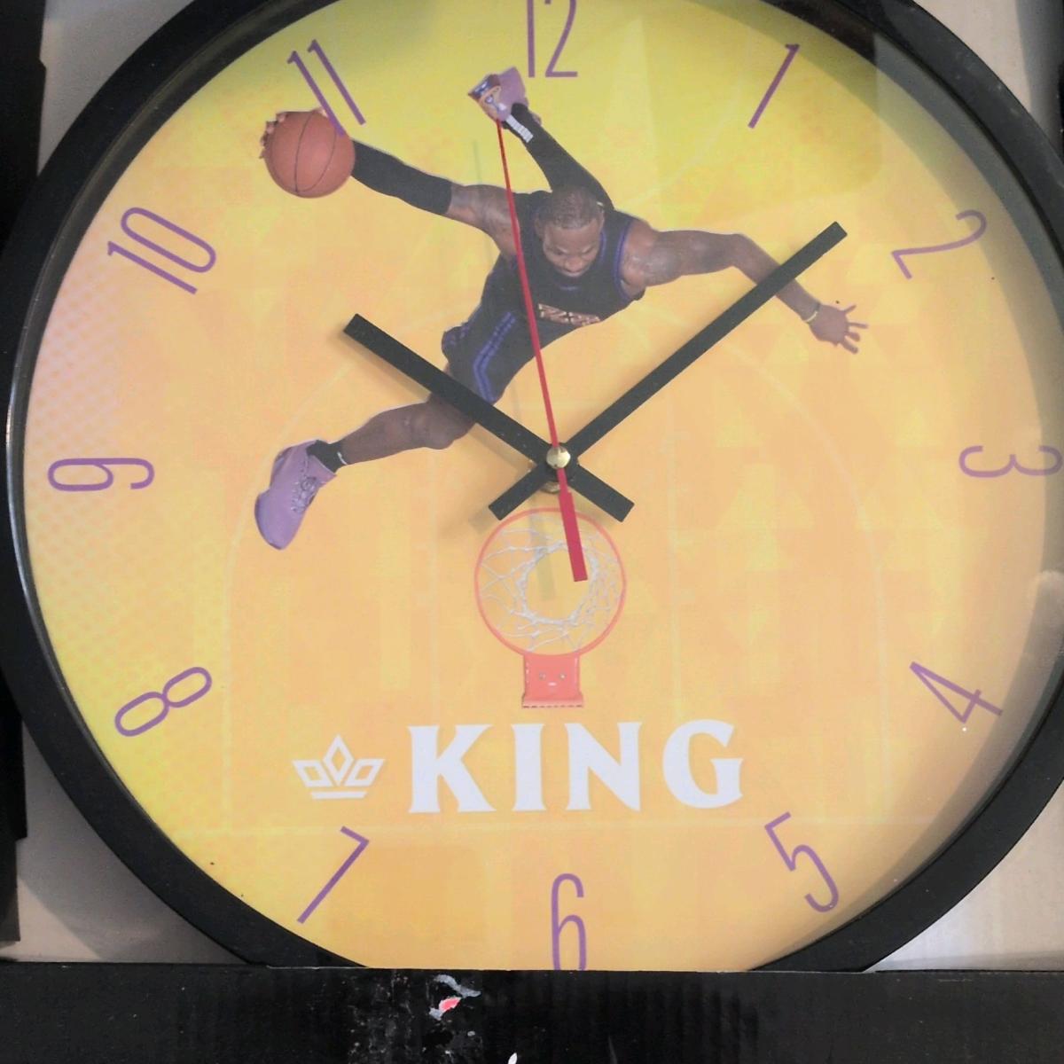 LeBron James clock - South Amboy, New Jersey - FleaMarketBay